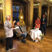 Elfriede-Grünberg-Preisverleihung an Christa Bauer und Willi Mernyi © Rudi Spitzer Willi Mernyi und Christa Bauer im Gespräch, Verleihung des Elfriede-Grünberg-Preises © Rudi Spitzer